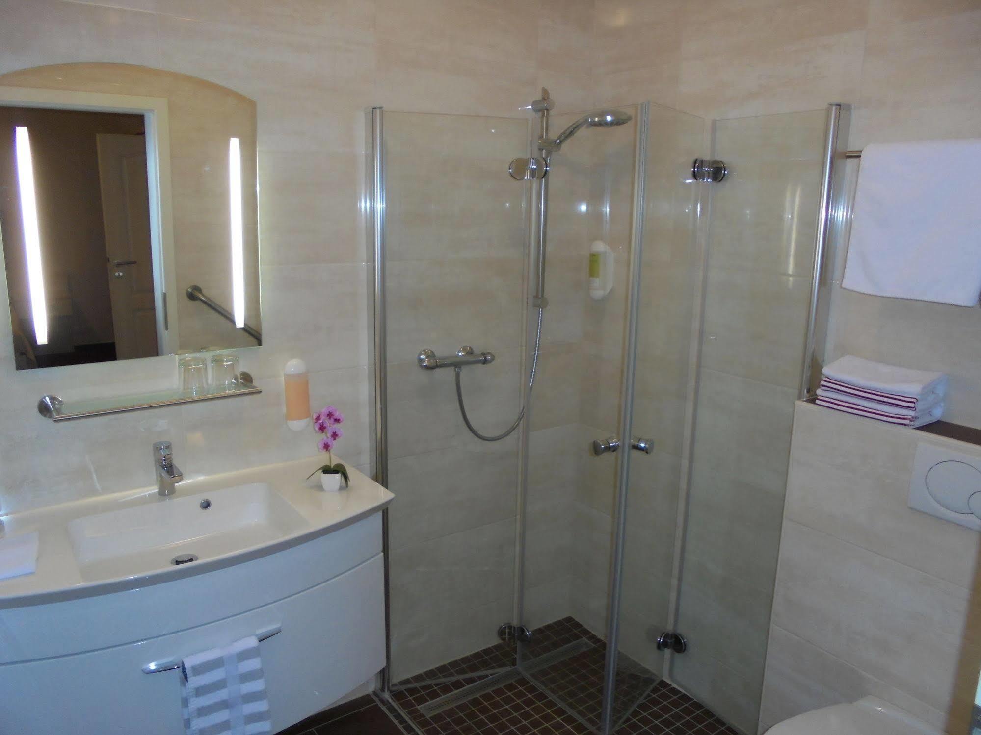 Hotel-Landgasthof Herzog Barssel  المظهر الخارجي الصورة